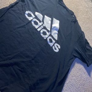 Adidas T-Shirt